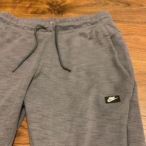 NWOT Nike men’s sweatpants joggers